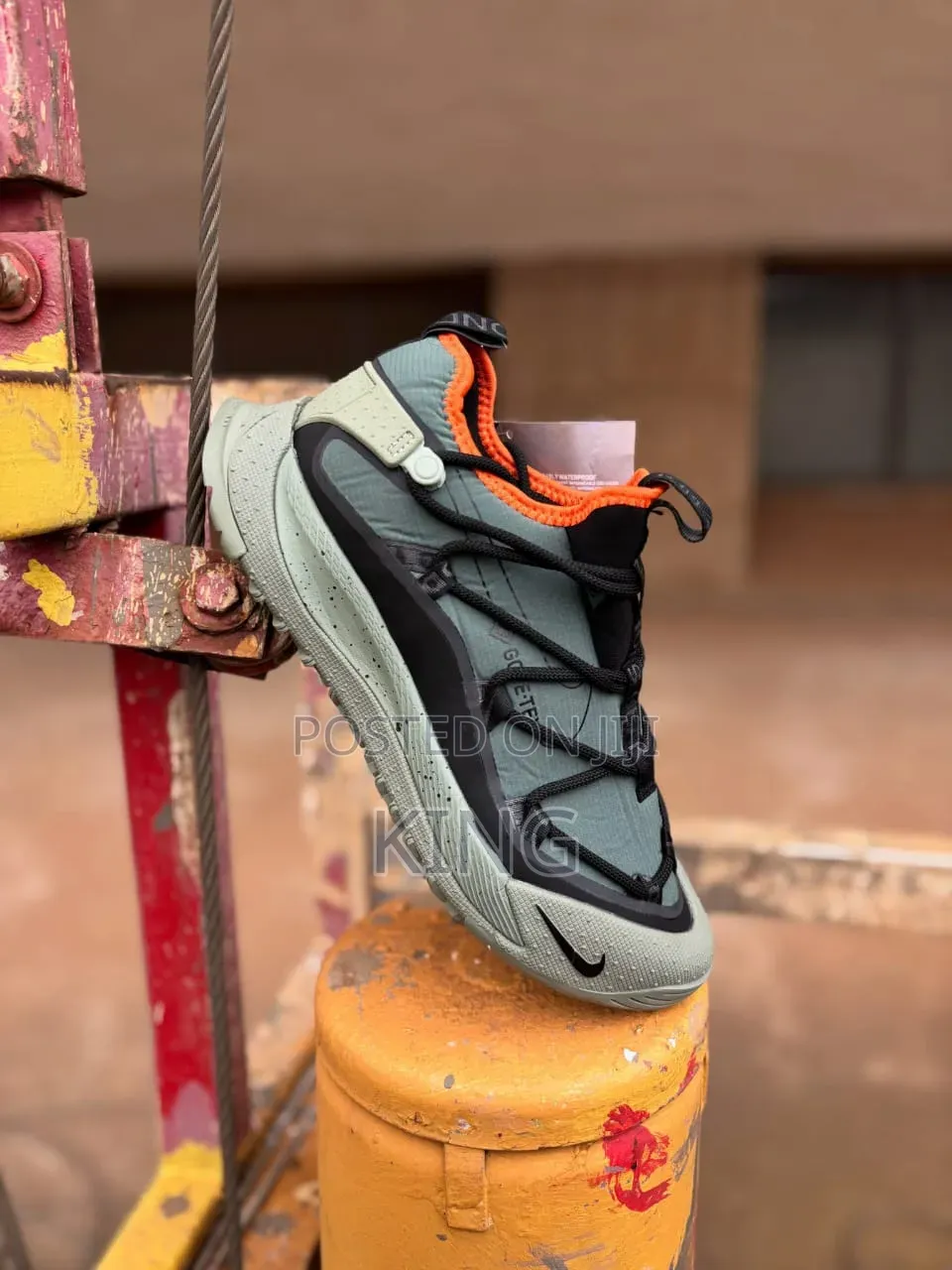 Nike ACG Air Terra Antarktik Low Gore-Tex in the "Juniper Fog