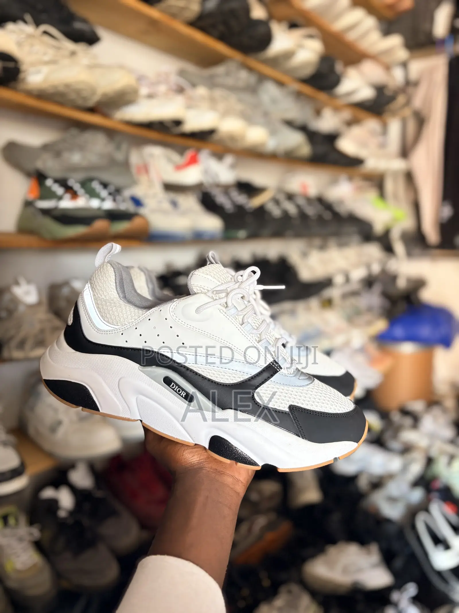 Dior B22 Fresh as New