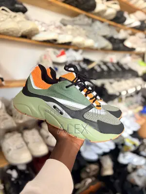 Dior B22 Clean