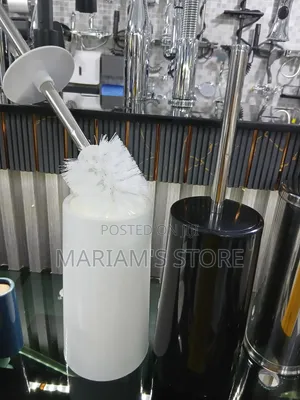 Stylish, Free-Standing Toilet Brush Set From Kingdomtrading.