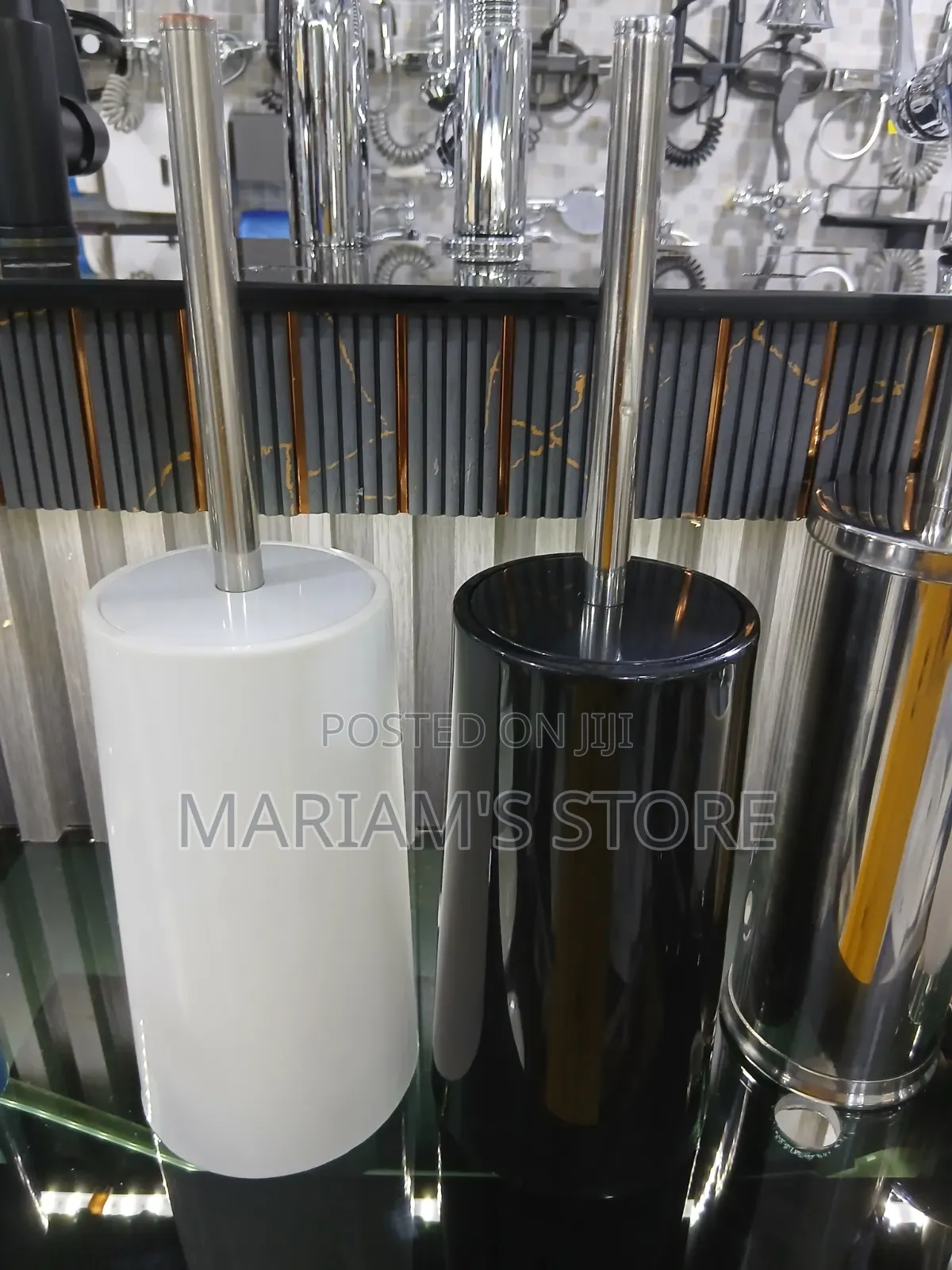 Stylish, Free-Standing Toilet Brush Set From Kingdomtrading.