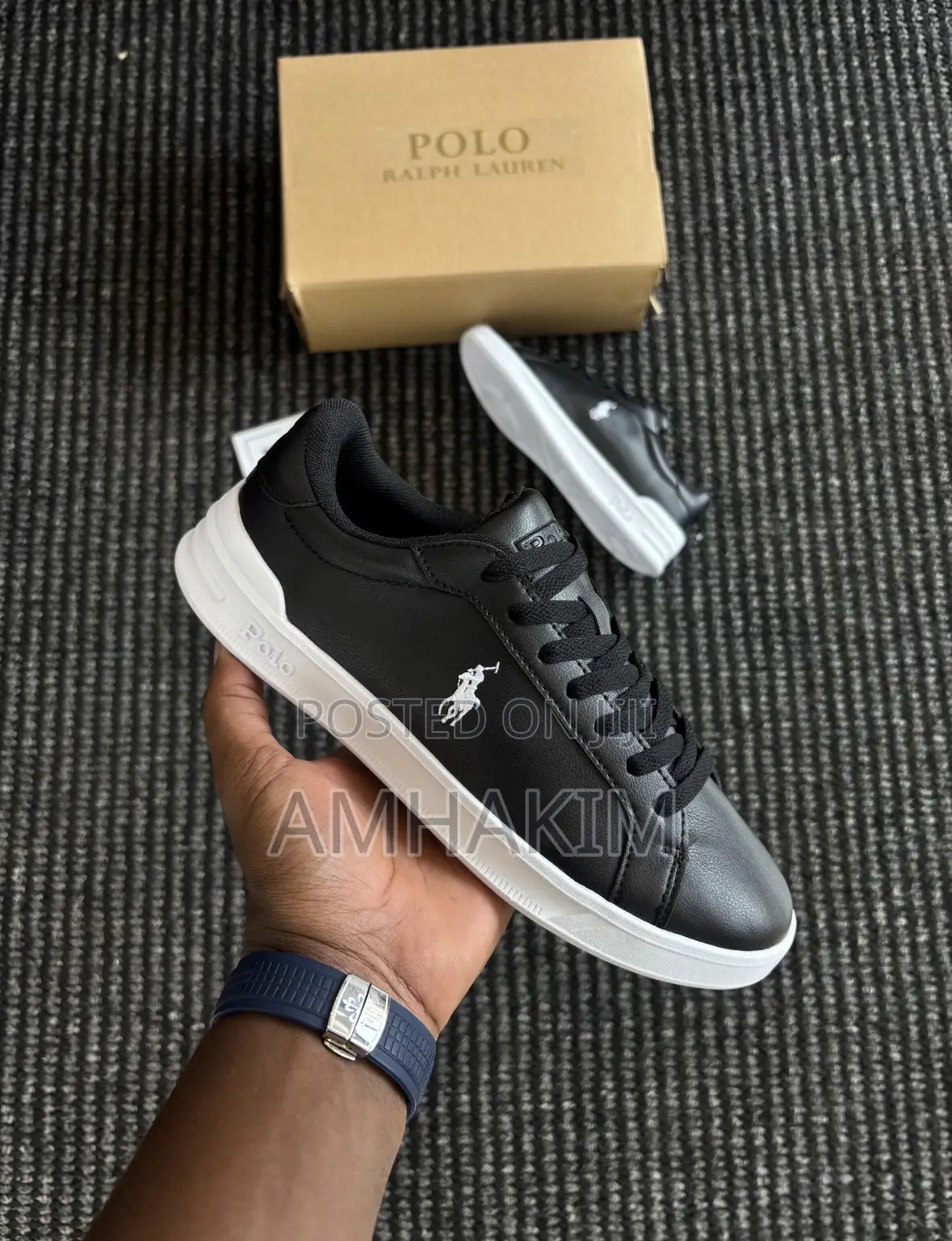 Classic Polo Ralph Lauren Heritage Court II Sneakers in Stock