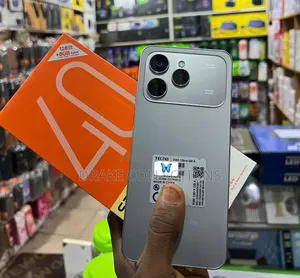 New Tecno Spark 40 256 GB Gray