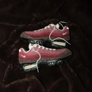 Nike Air Max 95 Kith "Dark Beetroot" Sneakers