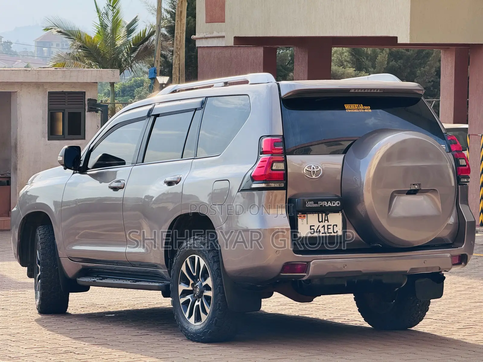Toyota Land Cruiser Prado 2.8 2018 Brown