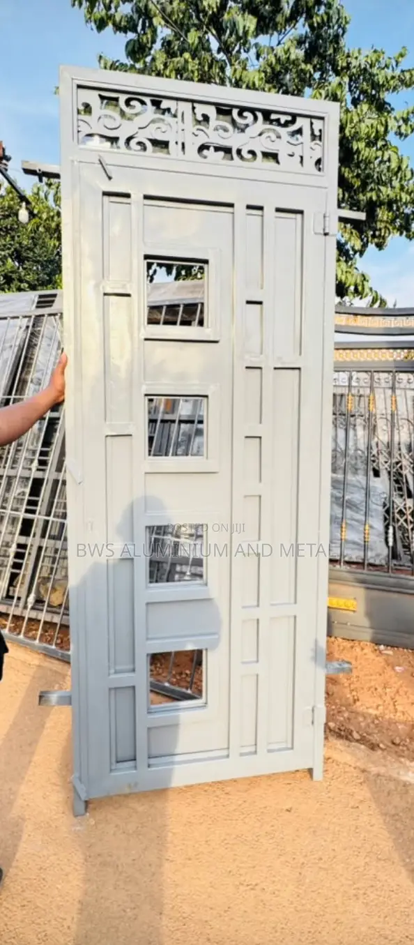 It’s Called a Super Modern Door