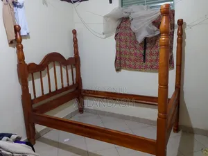 5x6 Wood Med Bed. Fine Furniture