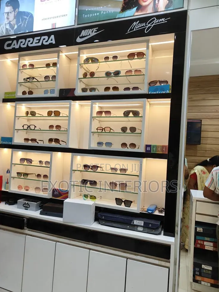Optical Sho Shelves on Order