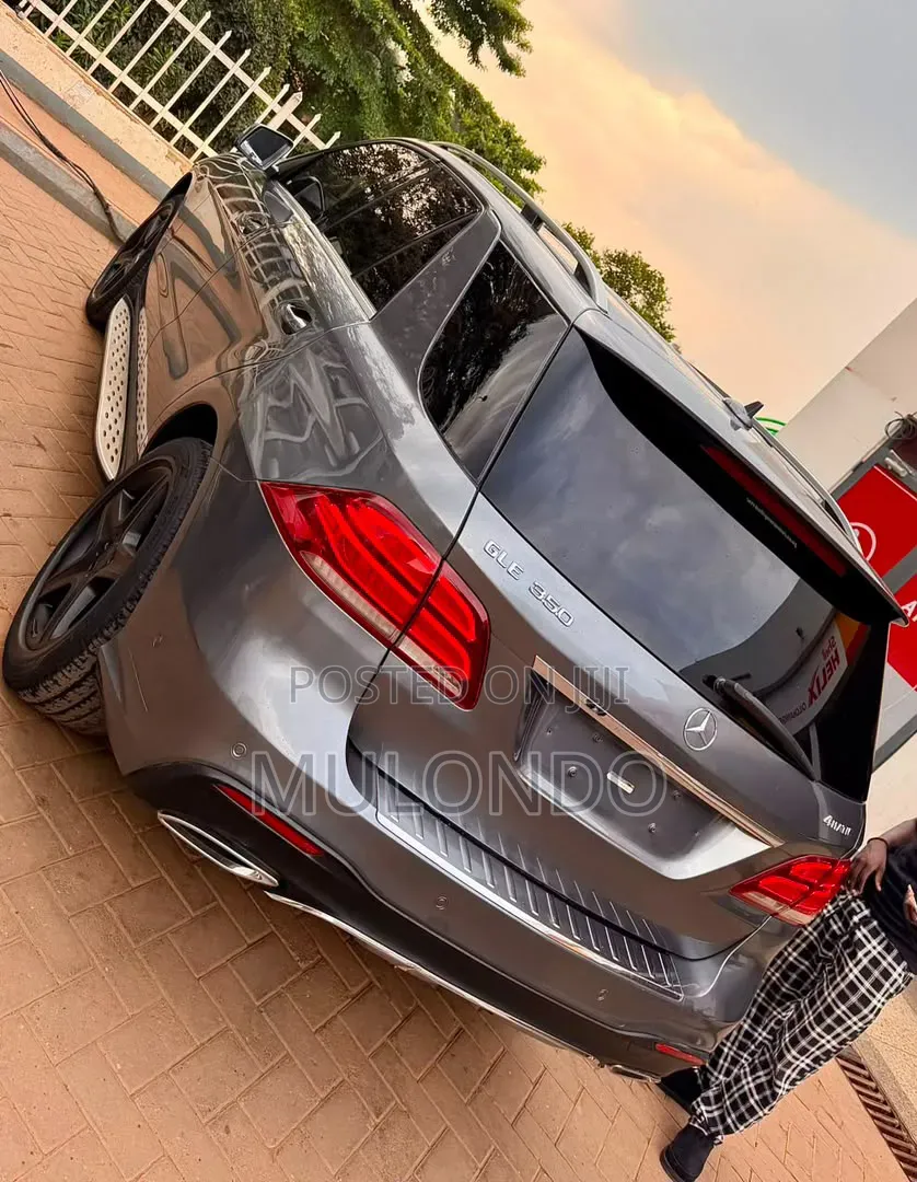 Mercedes-Benz GLE-Class 2018 Gray