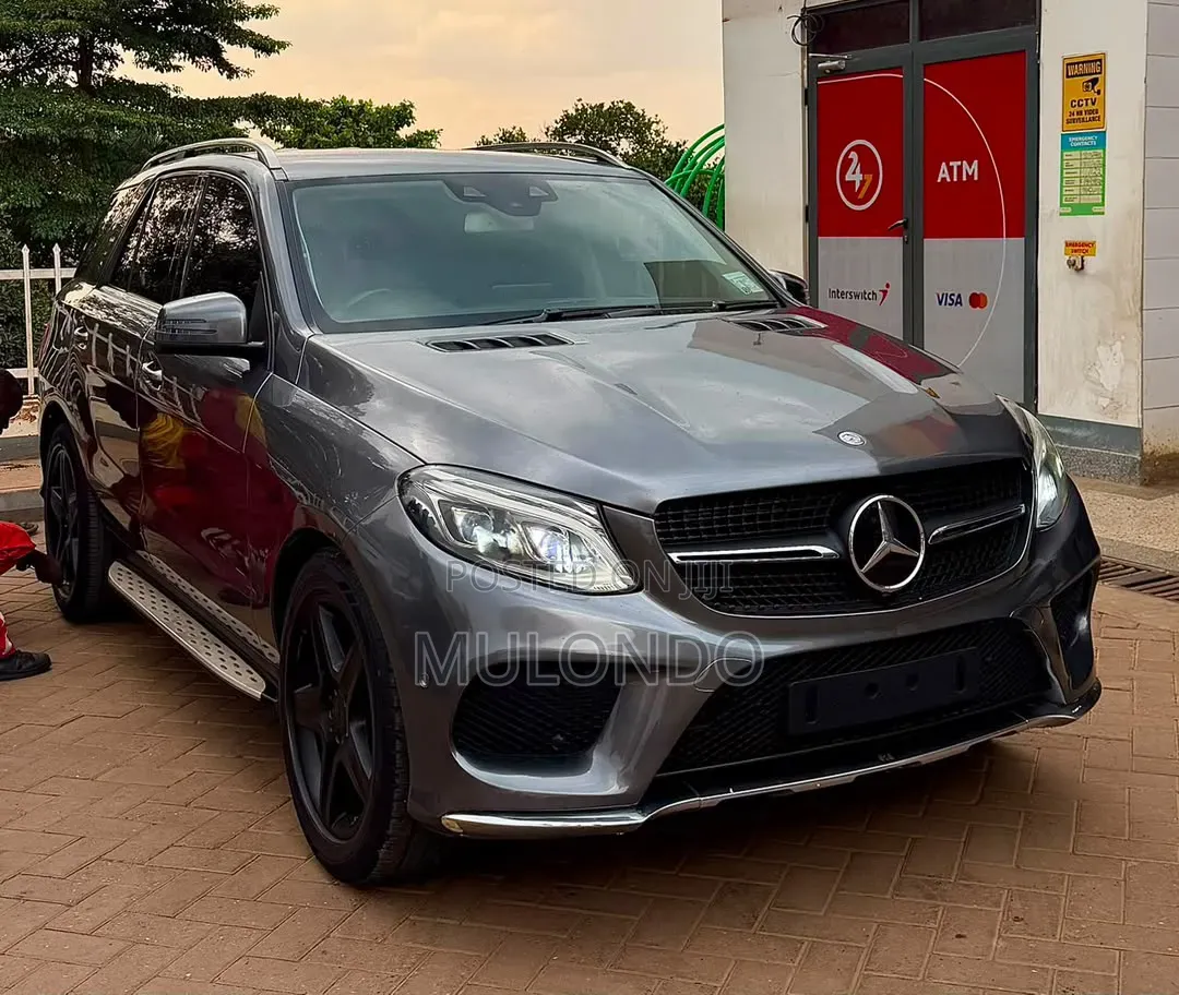 Mercedes-Benz GLE-Class 2018 Gray