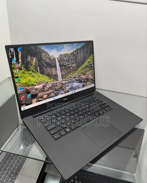 Laptop Dell Precision 5540 32GB Intel Core i7 SSD 1T