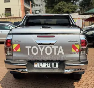 Toyota Hilux Revo Double Cab Deisel 2.8 AWD 2018 Silver