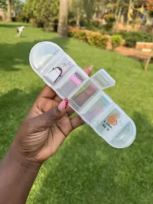 Clear 7- Day Compartment Pill Case Organizer