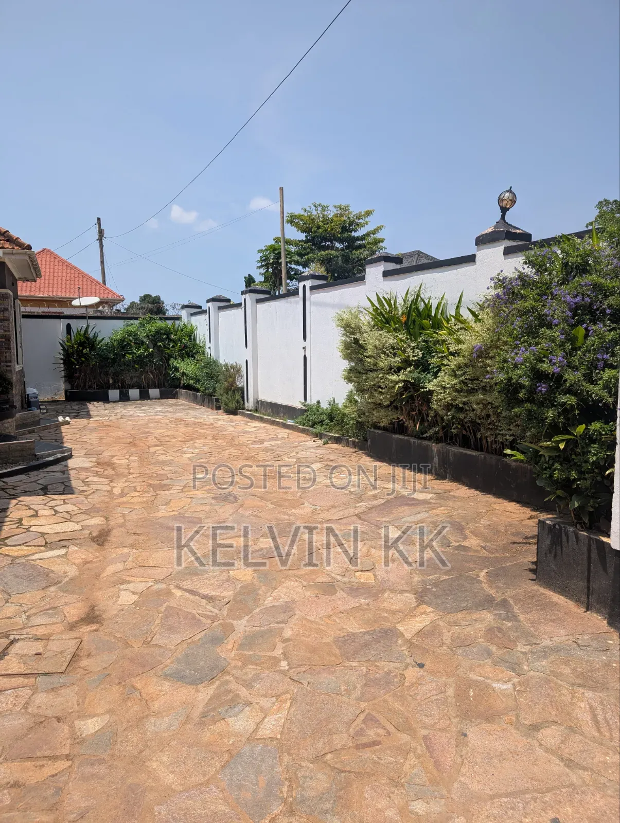 Furnished 5bdrm House in Bufulu Estate, Wakiso / Wakiso for sale