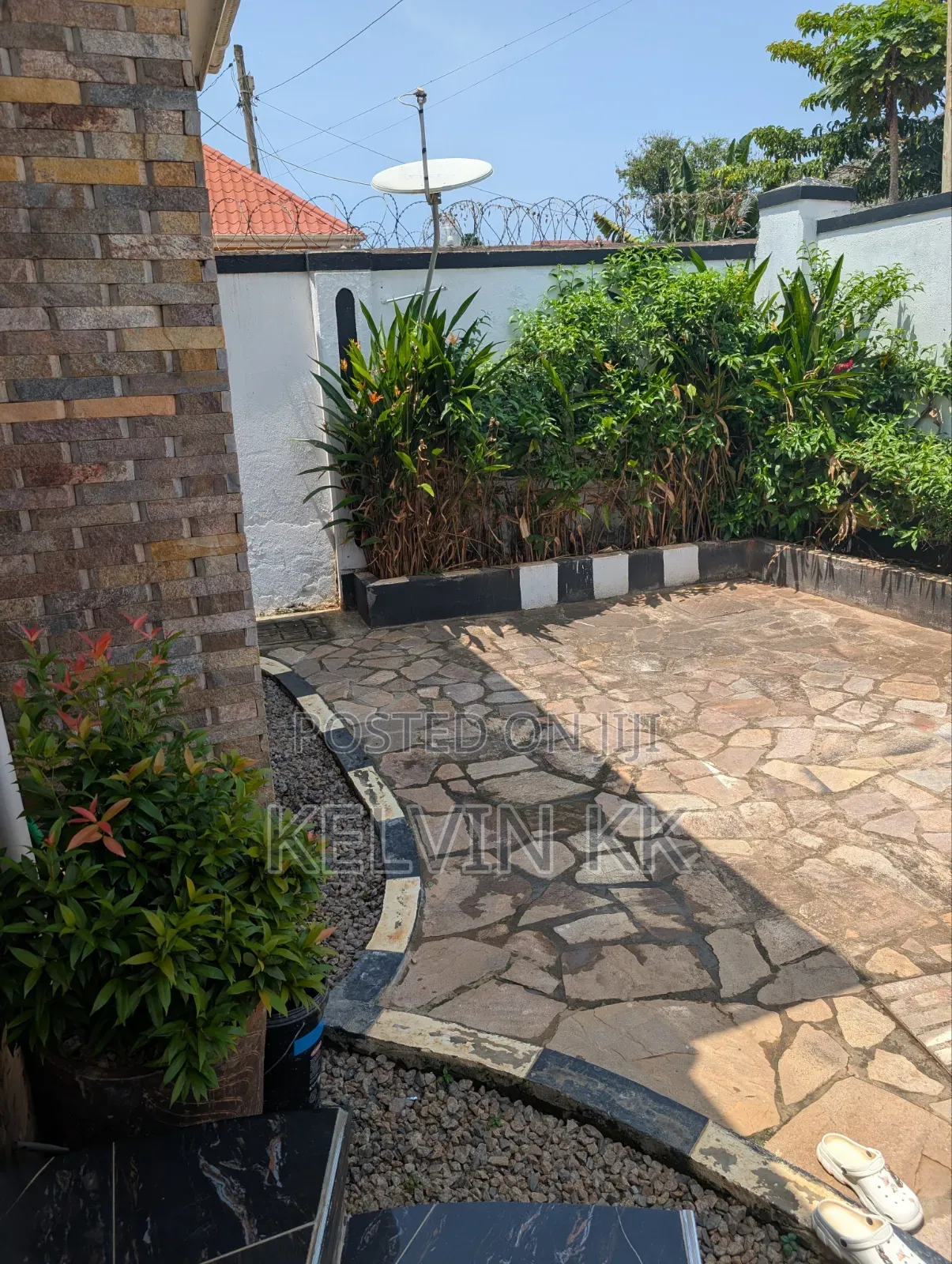 Furnished 5bdrm House in Bufulu Estate, Wakiso / Wakiso for sale
