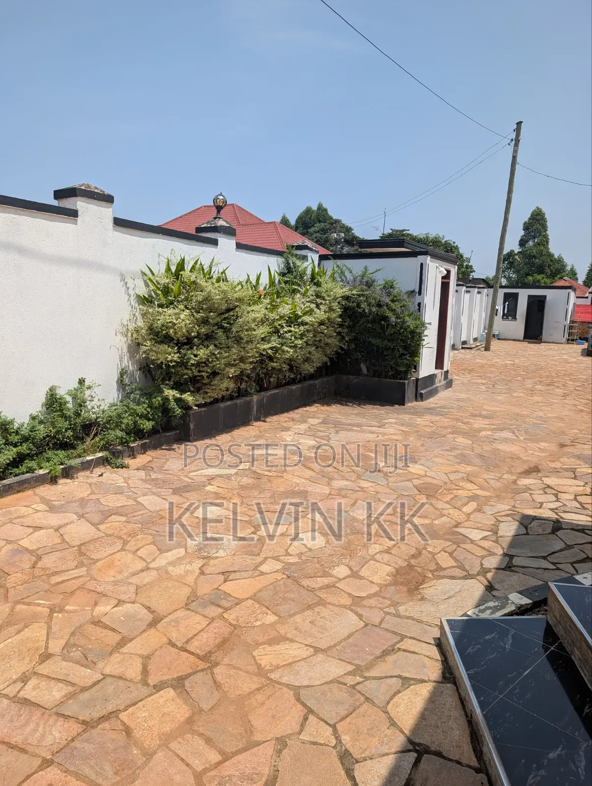 Furnished 5bdrm House in Bufulu Estate, Wakiso / Wakiso for sale