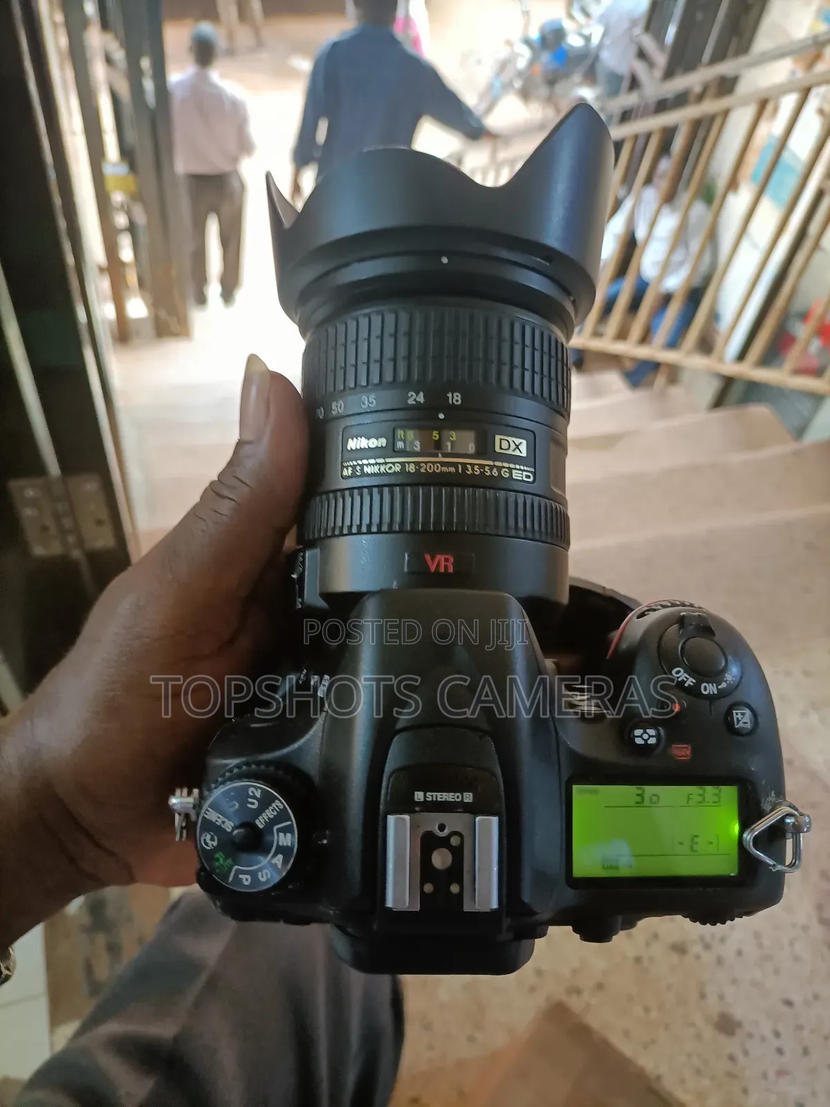 Nikon D7100 With 18-200mm Vr Lens