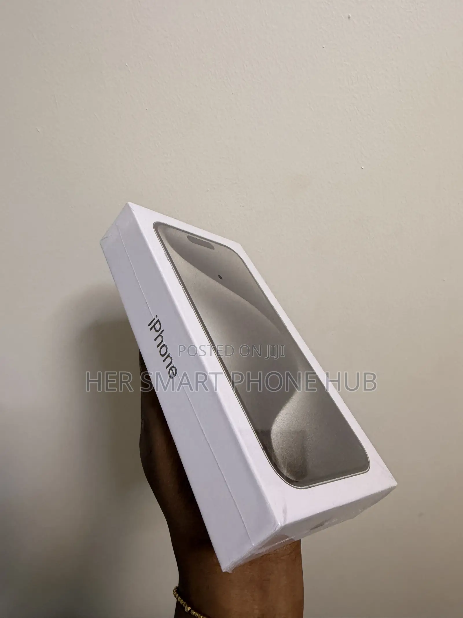 New Apple iPhone 15 Pro Max 256 GB Silver