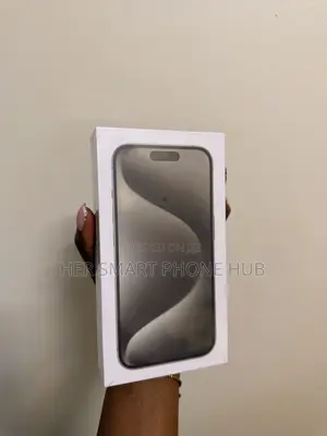 New Apple iPhone 15 Pro Max 256 GB Silver