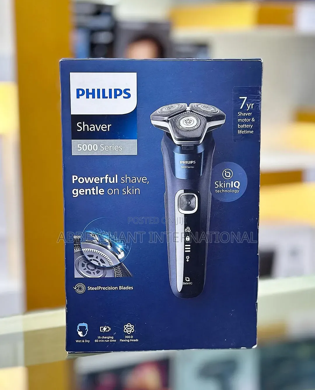 Philips Shaver Series 5000/Wet and Dry Electric Rotary Shaver