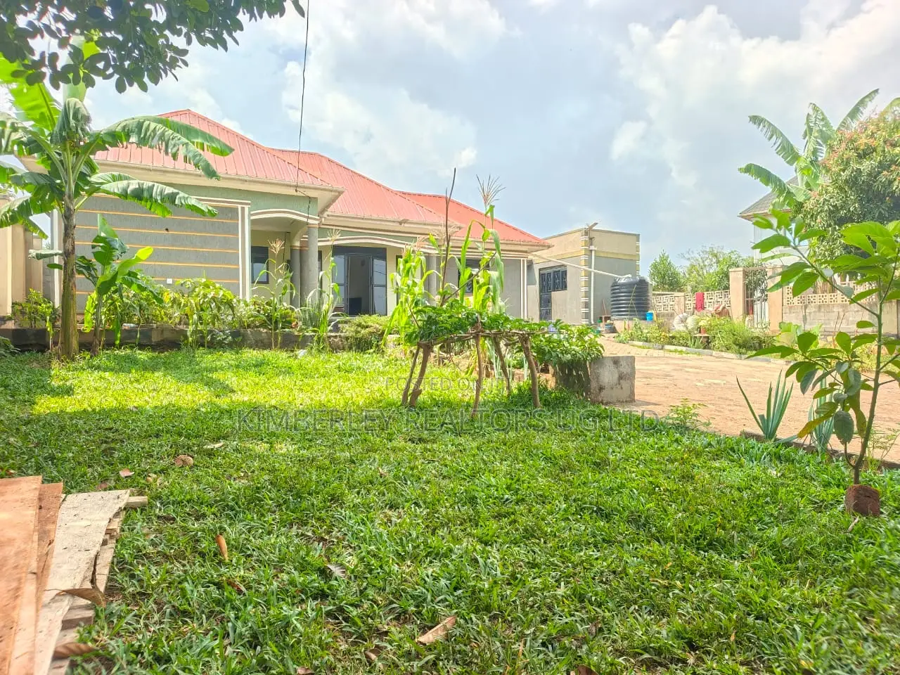 3bdrm House in Mukono TC for sale