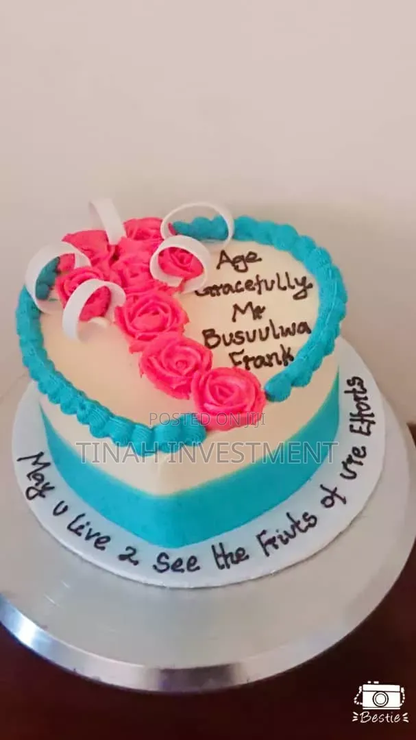 Sweet Heart Birthday Cakes
