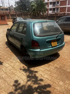 Toyota Starlet 1999 Blue