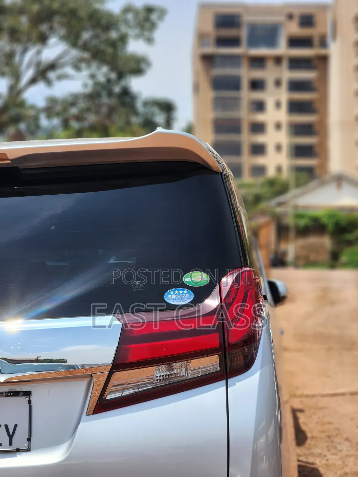 Toyota Alphard 2.5 Petrol FWD 2018 Silver