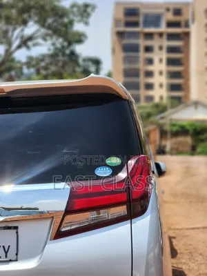 Toyota Alphard 2.5 Petrol FWD 2018 Silver