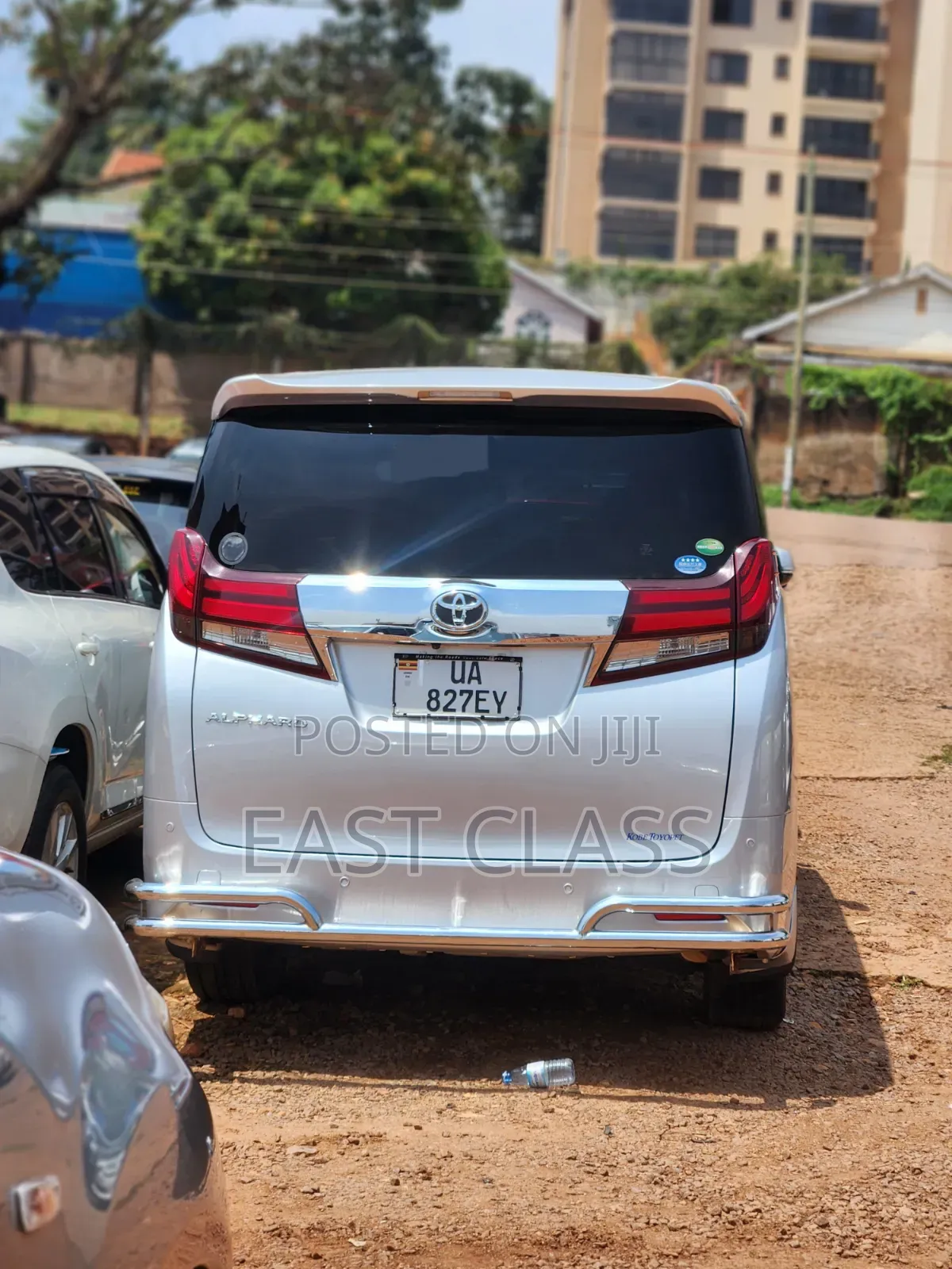 Toyota Alphard 2.5 Petrol FWD 2018 Silver