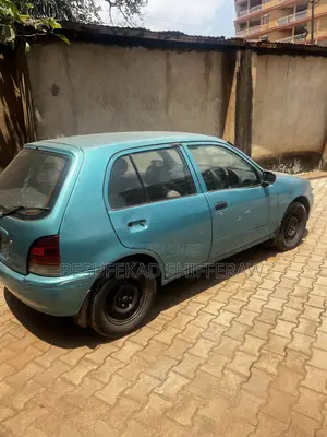 Toyota Starlet 1999 Blue