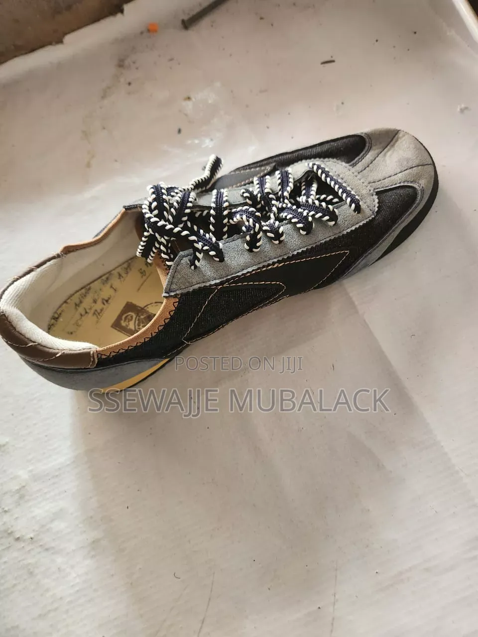 2nd Hand Sneakers and Basketball Shoes