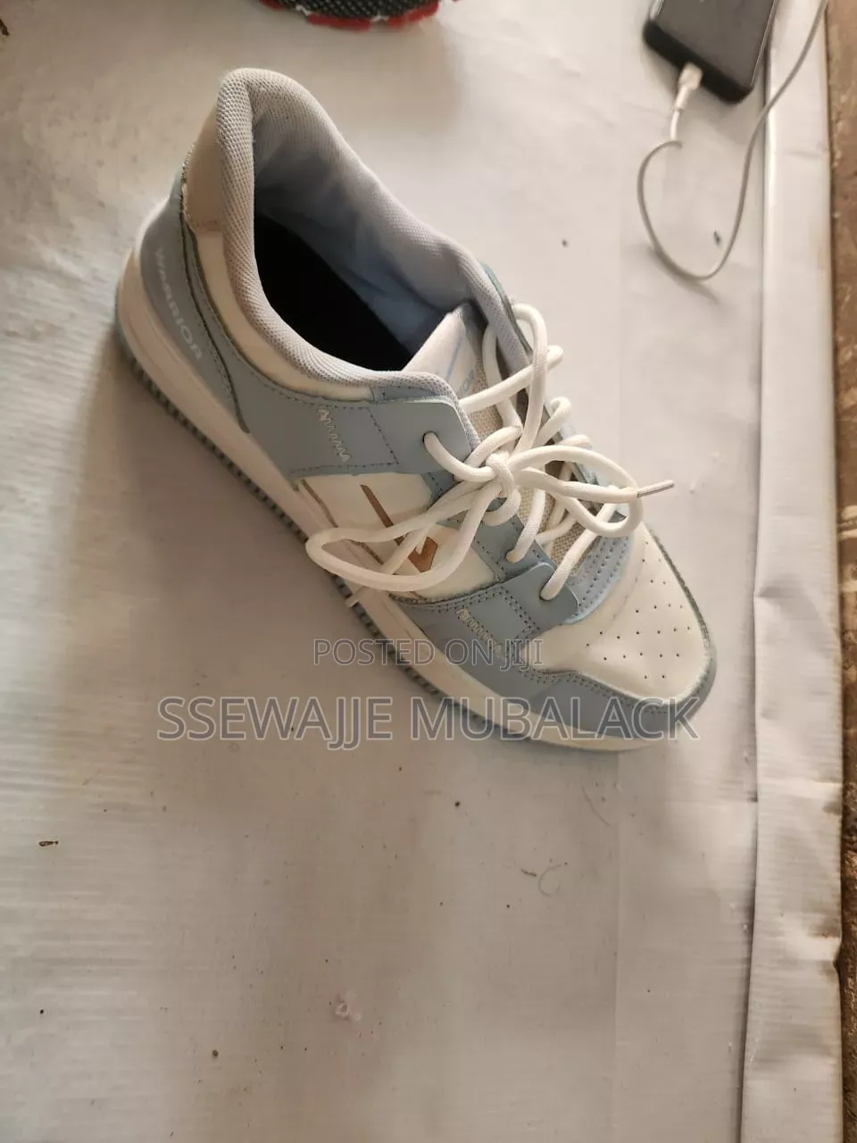 2nd Hand Sneakers and Basketball Shoes