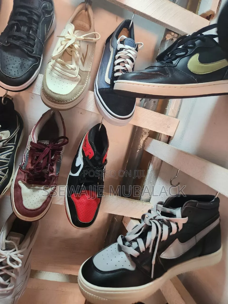 2nd Hand Sneakers and Basketball Shoes