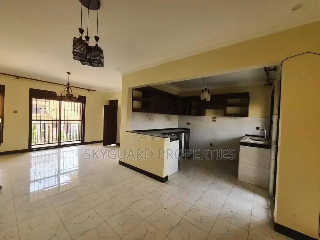 2bdrm Apartment in Muyenga Bukasa, Central Division for rent