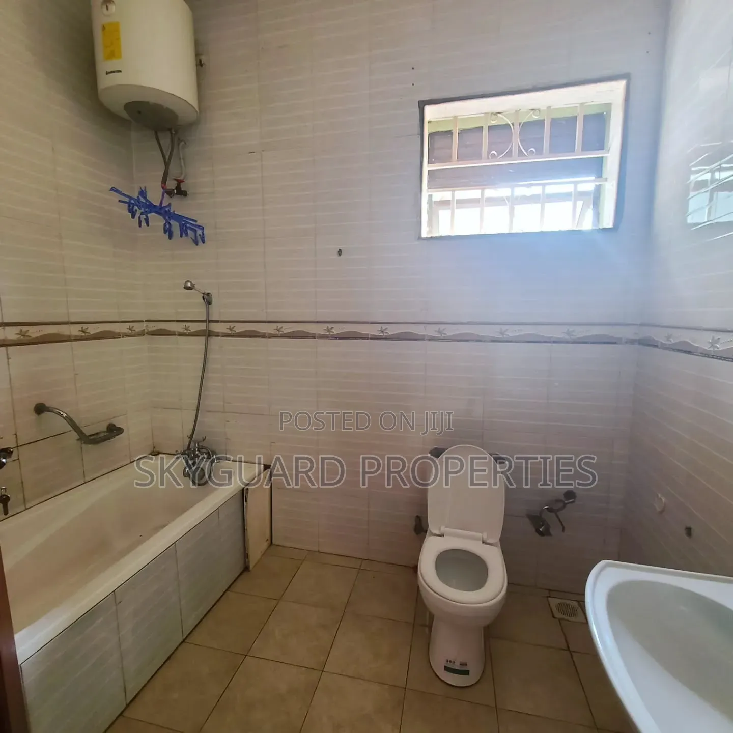5bdrm House in Lubowa, Central Division for rent