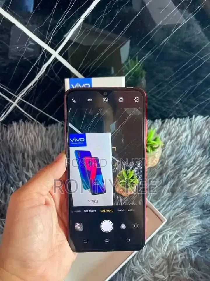 Vivo Y93 128 GB Red