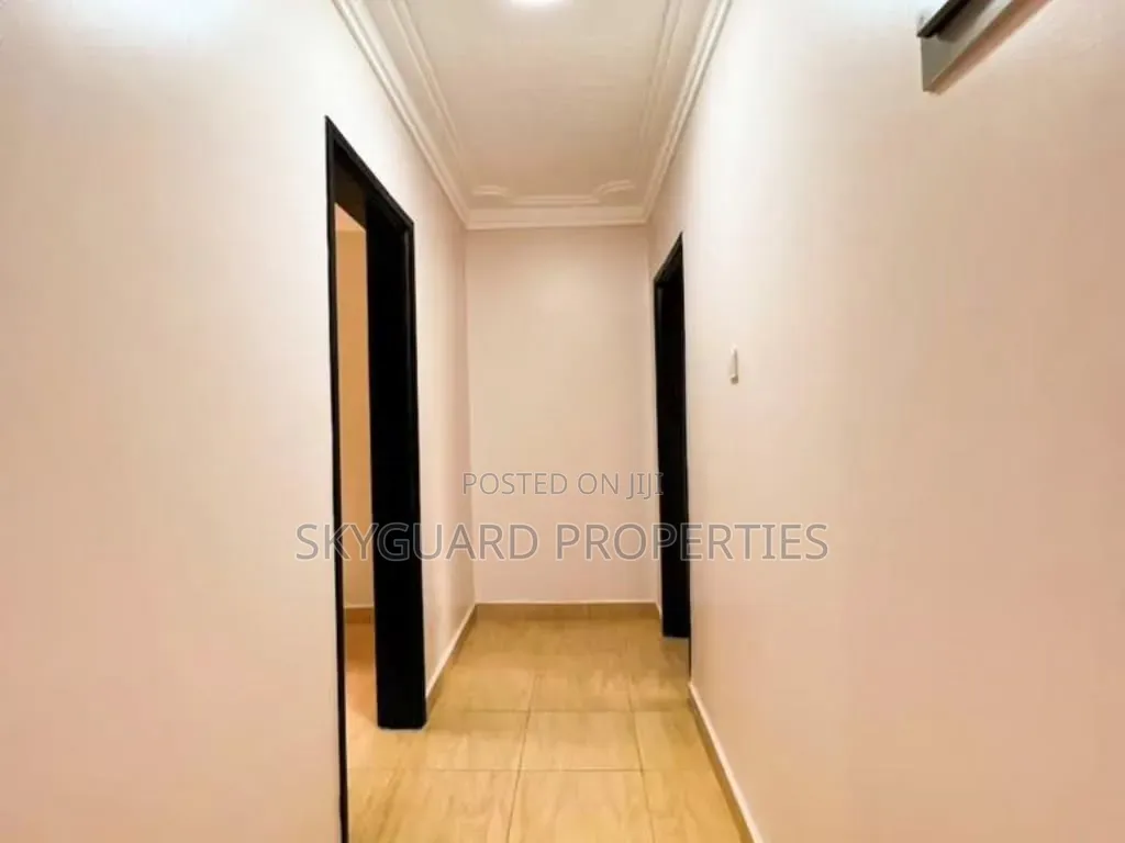 5bdrm Bungalow in Bugolobi, Central Division for rent