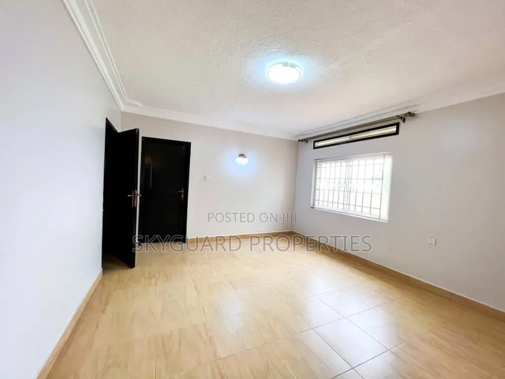 5bdrm Bungalow in Bugolobi, Central Division for rent