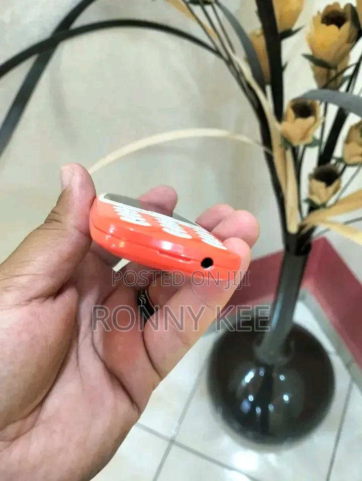 New Nokia 3310 Red