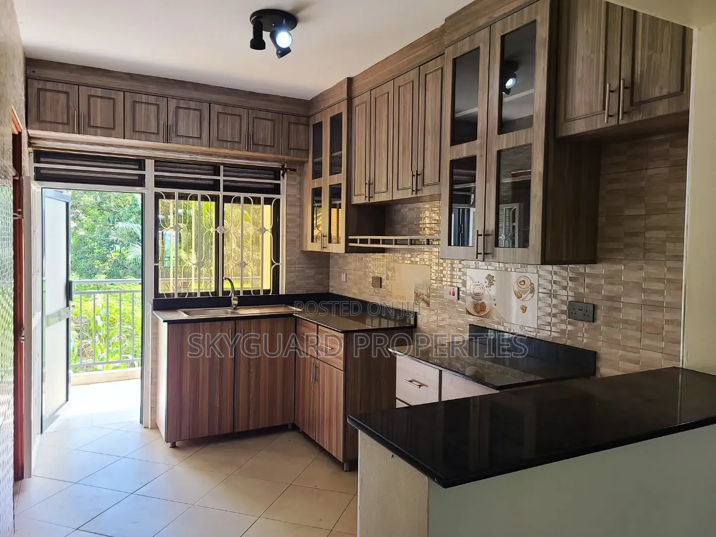 3bdrm Apartment in Lubowa, Central Division for rent