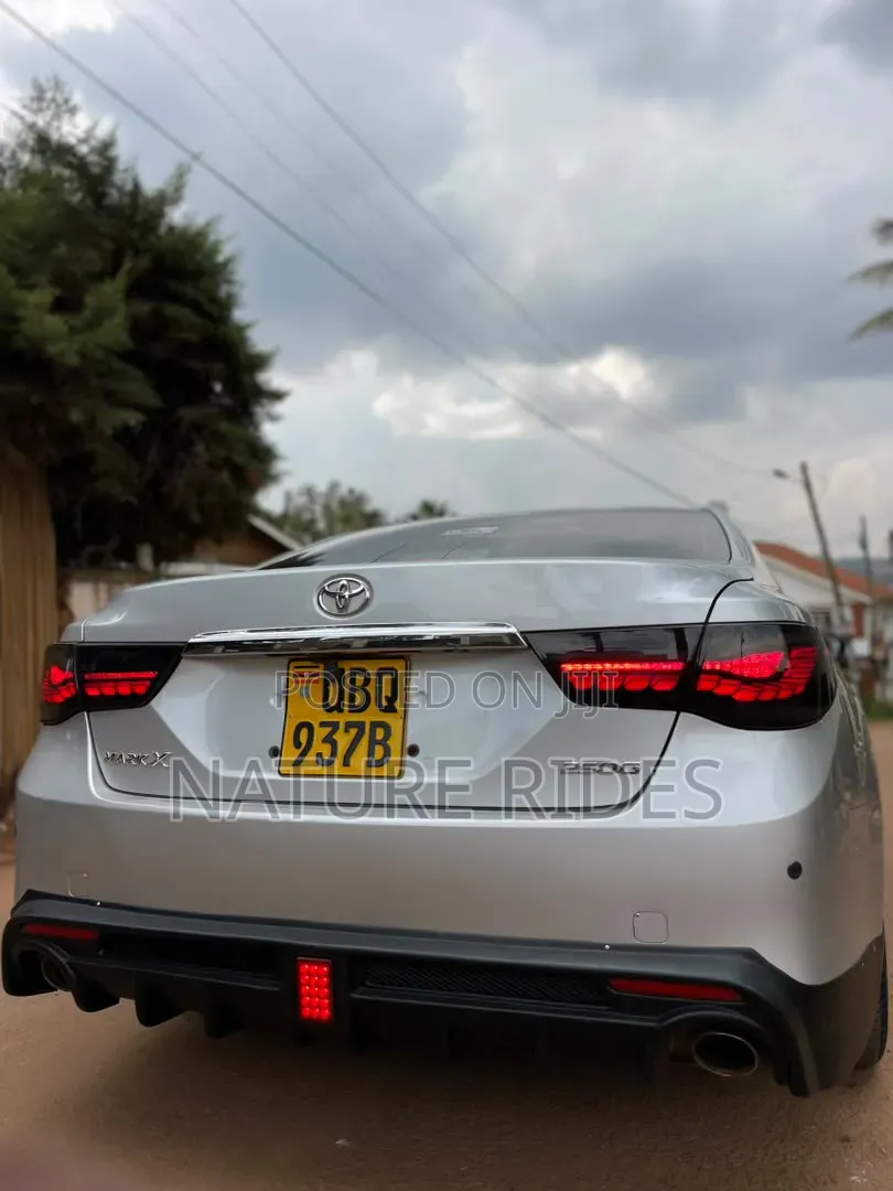 Toyota Mark X 2012 Silver