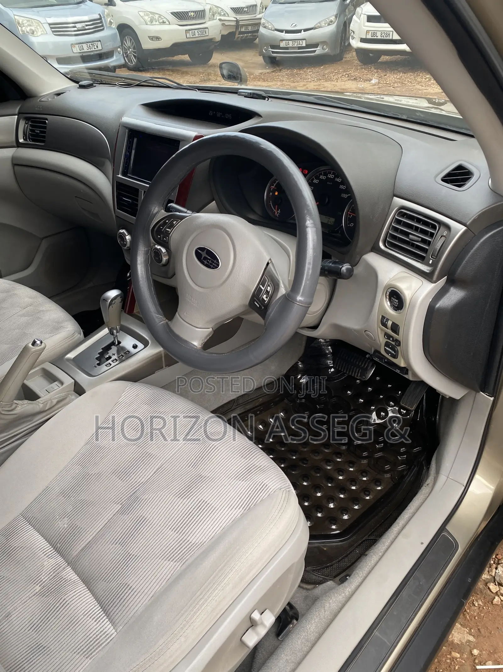 Subaru Forester 2.0D X 2010 Gold