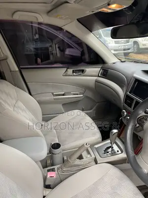 Subaru Forester 2.0D X 2010 Gold