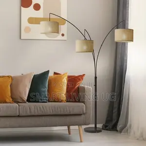 3-Head Floor Lamp – Modern Decorative Lighting HAG