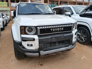 Toyota Land Cruiser Prado 2024 White