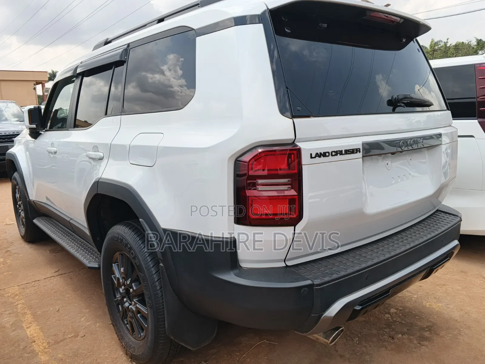 Toyota Land Cruiser Prado 2024 White