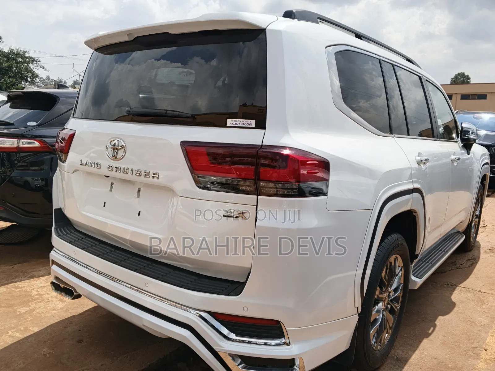 Toyota Land Cruiser 2024 White