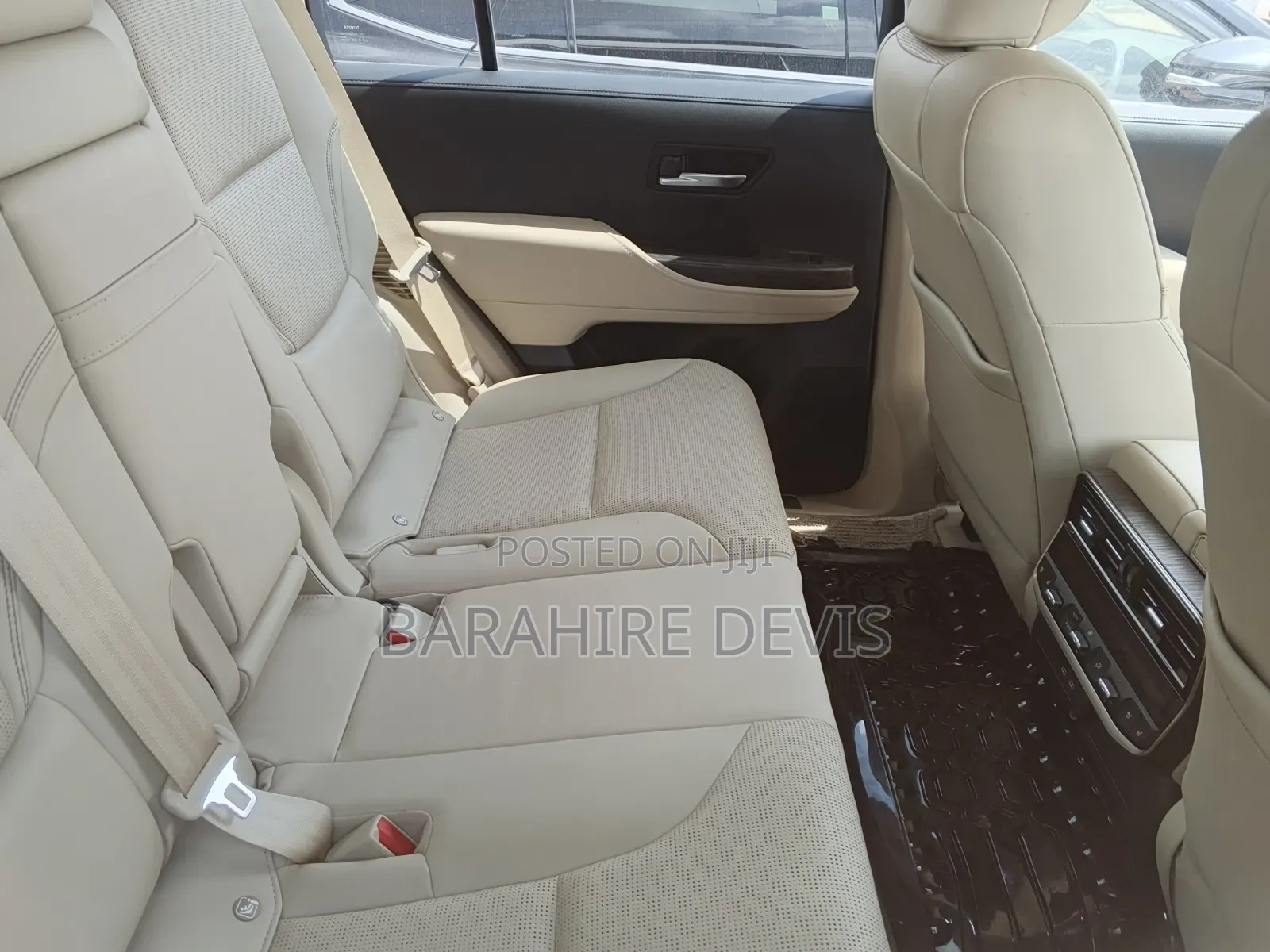 Toyota Land Cruiser 2024 White