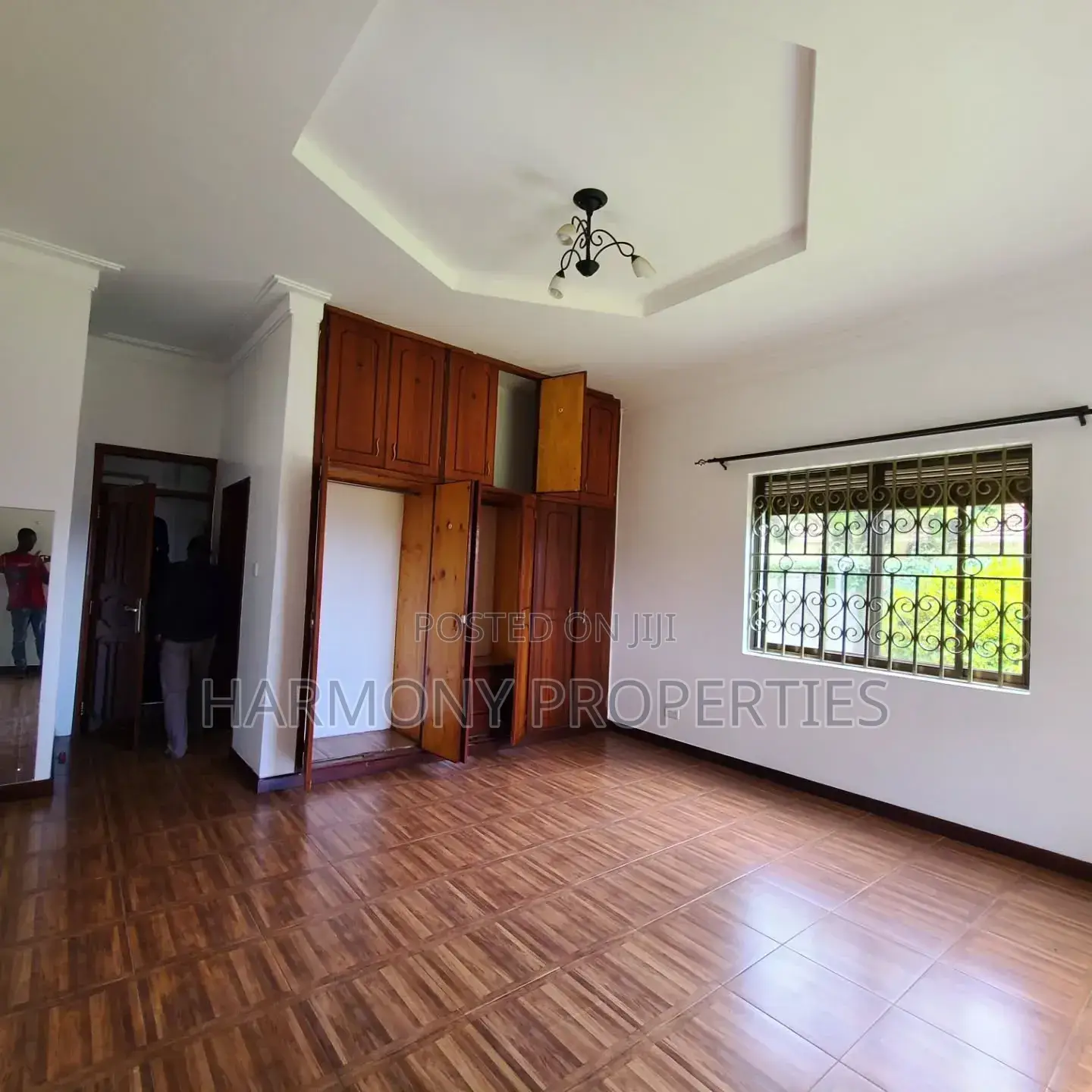 5bdrm Bungalow in Bugolobi, Central Division for rent